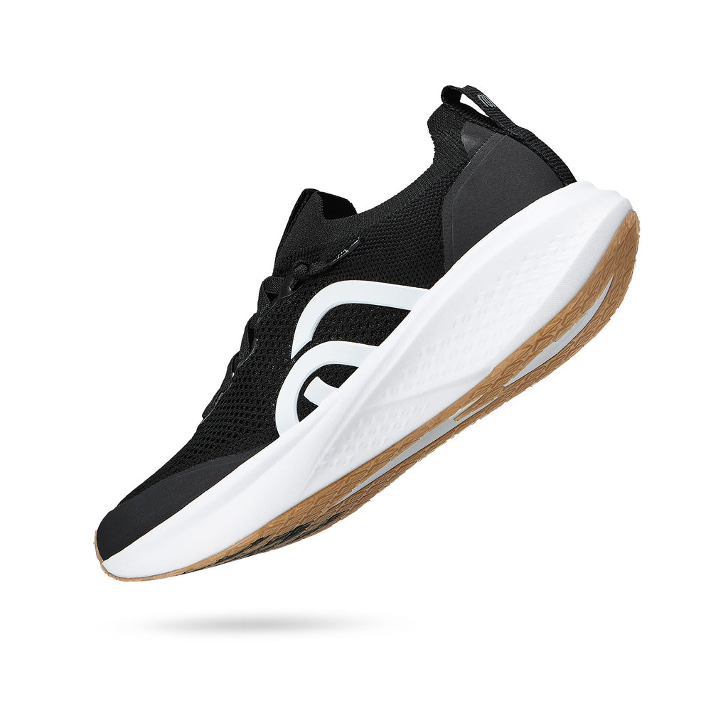 mahabis volare trainers in black x white