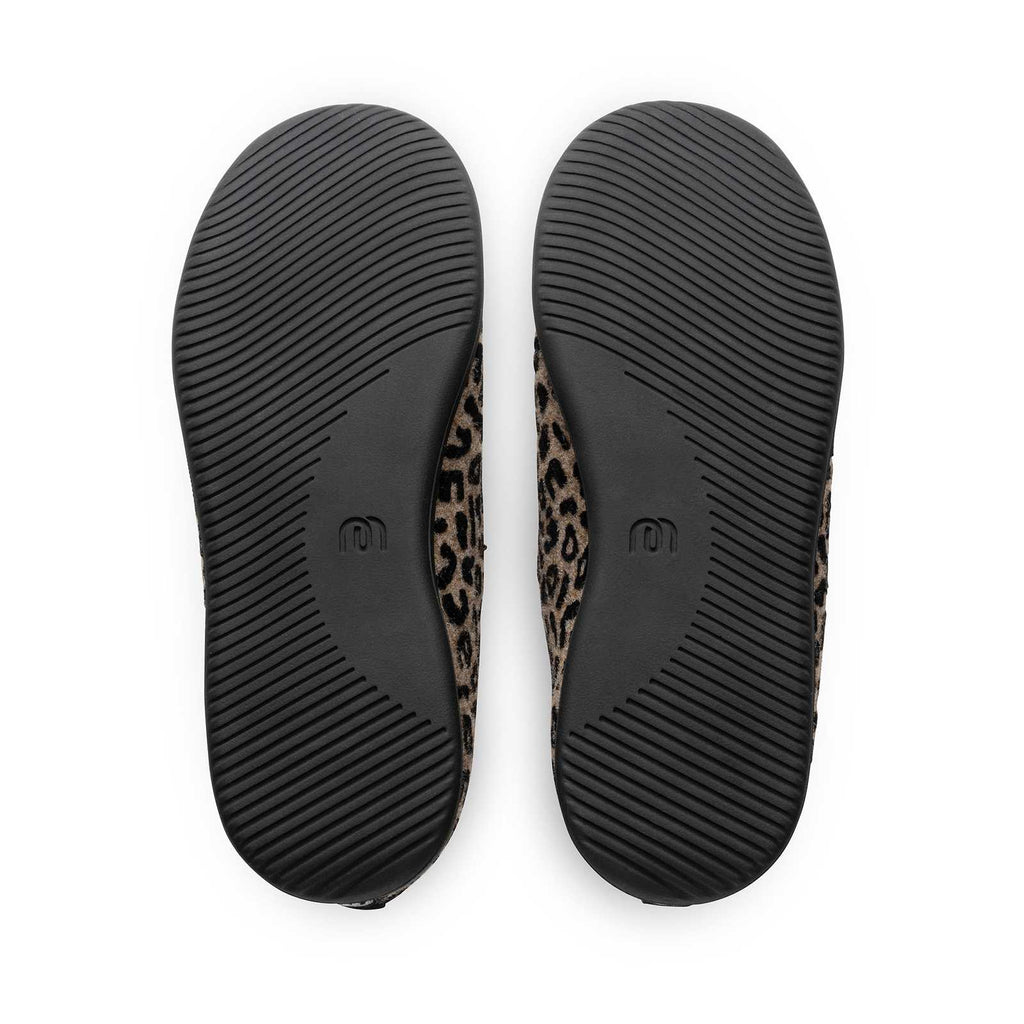 mahabis curve in leopard x skien black