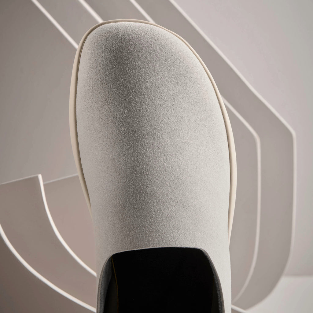 mahabis NEO in light grey x off-white