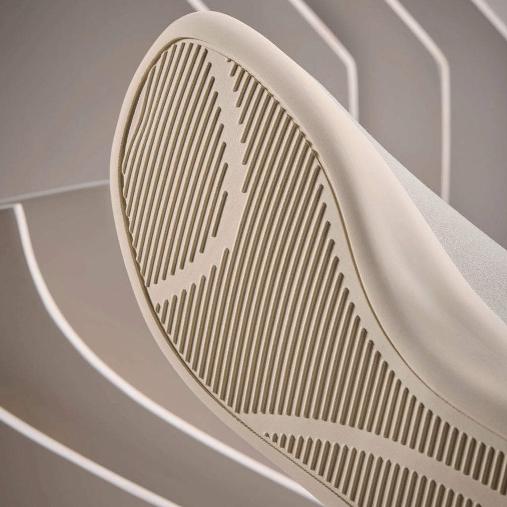 mahabis NEO in light grey x off-white