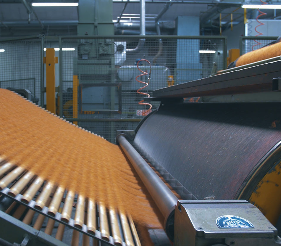 The upper is the largest piece of fabric on a pair of mahabis and the first one that we addressed when we redesigned the mahabis classic to create the mahabis curve.  To create the perfect upper material, we worked with Bigagli, a 50-year-old mill in the North West of Florence, Italy. Utilising their advanced recycling technology, we have been able to use ReWooly™ felt, which is Global Recycling Standard-certified and contains at least 50% recycled wool fibres from clothing that would have headed to landfill.  This process creates a fabric that looks the same as freshly sheared wool and harnesses the opportunities of a circular economy as these fibres are reused.